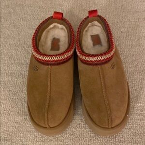 Like New UGG Tasman Slippers
